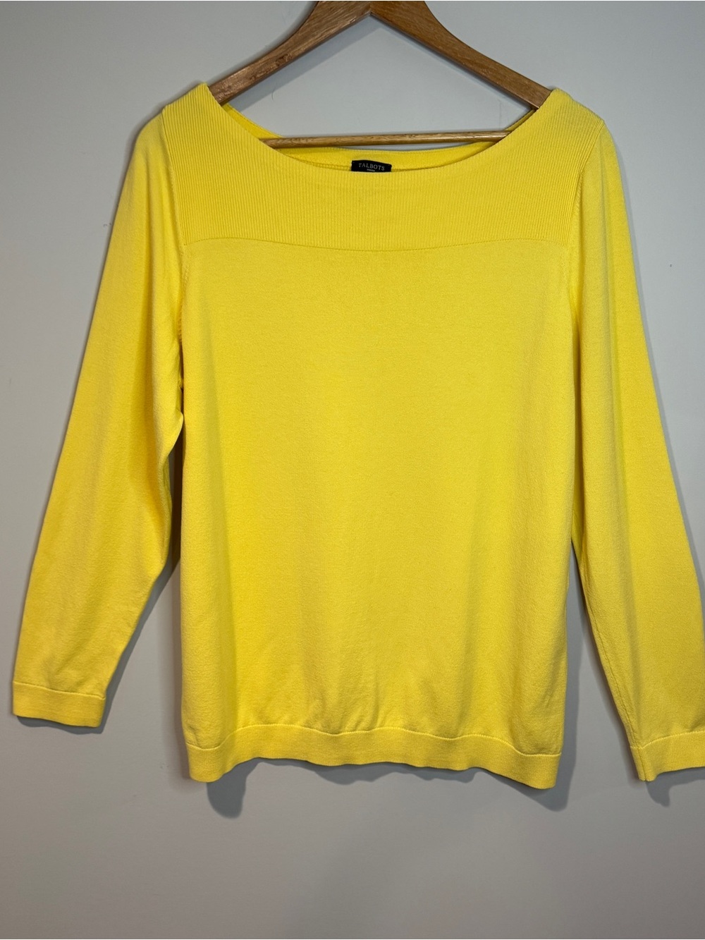 Talbots Woman Yellow Boat Neck Sweater 3/4 Sleeves Ribbed Detail Minimalist 1X